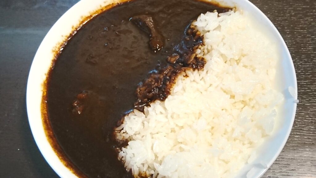 「100 HOURS CURRY」の欧州ビーフカレー